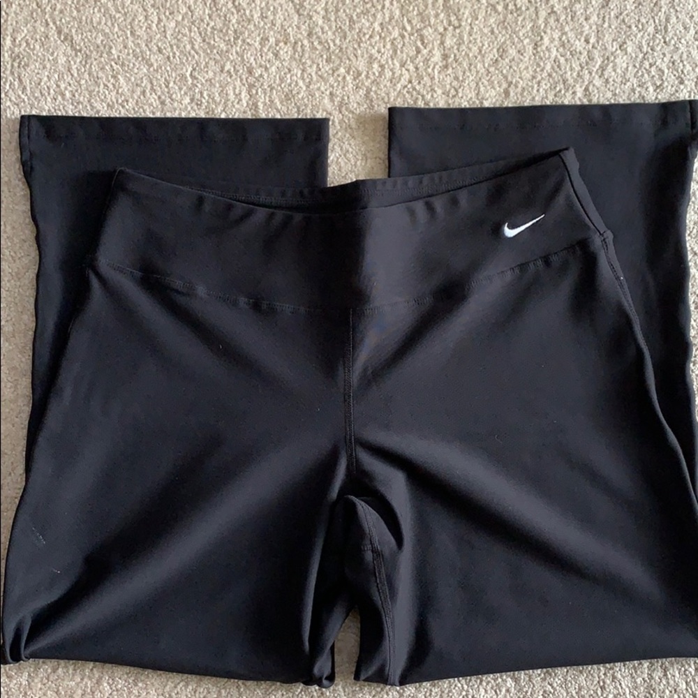 Nike Fit Dry yoga pants